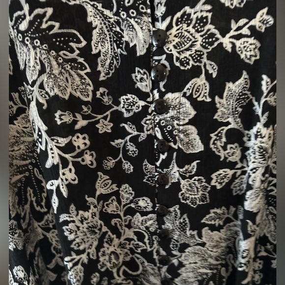 Ladies size 14/16 Club “z” collection brand short-sleeved top - Picture 5 of 5